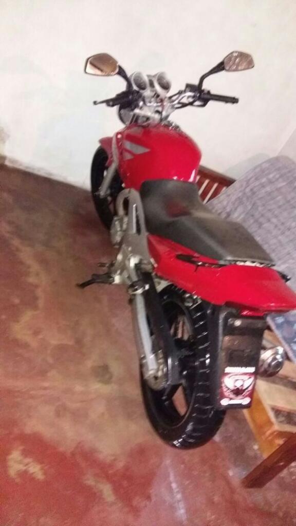 Vendo Honda Twister 250 Mod.2010! !!!