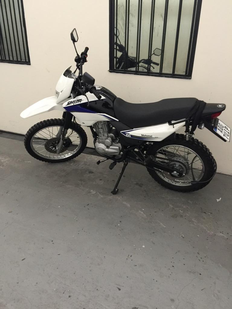 Motomel Skua 150