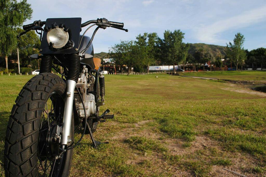 Cb1 125 Cafe Racer Modelo 2014