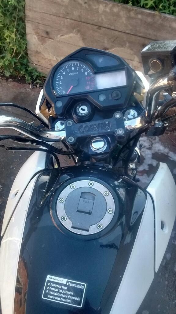 Motomel con Estetica de Hunter
