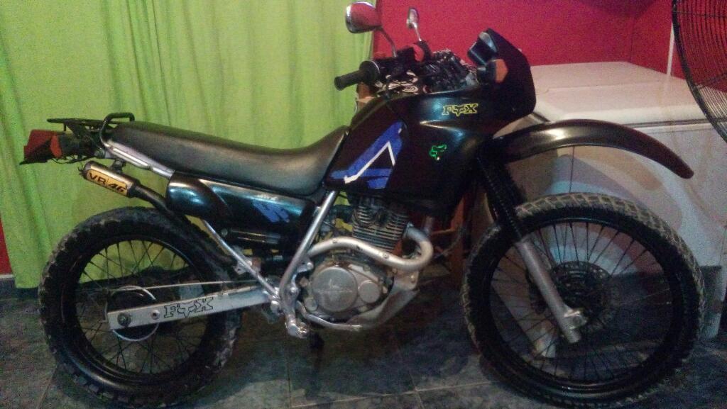 Vendo O Permuto Moto