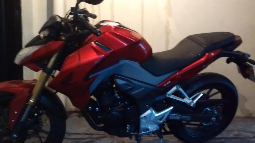 vendo honda cb 190. la tengo desde 0 km. excelente estado