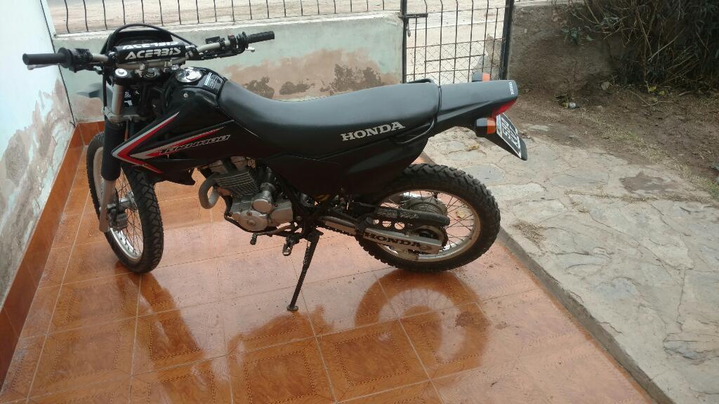 Vebdo Honda Tornado Mod 2015 Impecable