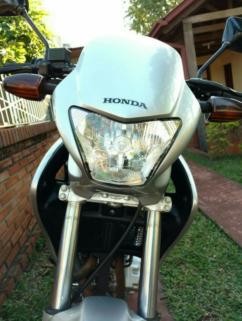 Vendo Honda Flacon Impecable 15000km