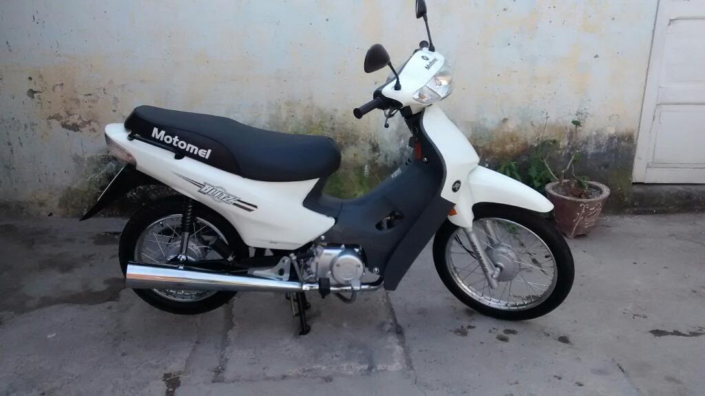 Vendo Motomel Blitz 2016 con 1500 Km
