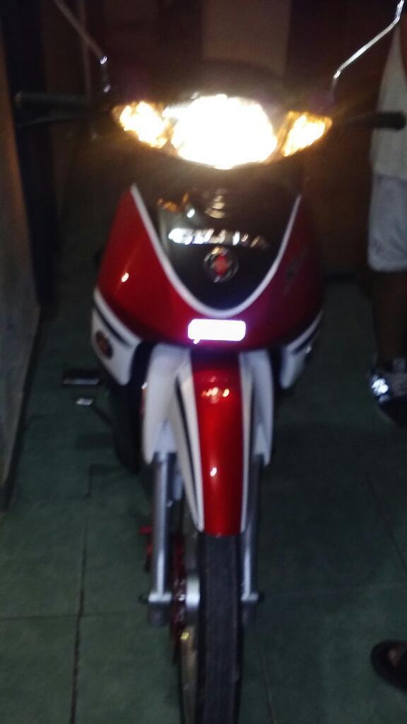 Moto 110 1 Mes de Uso