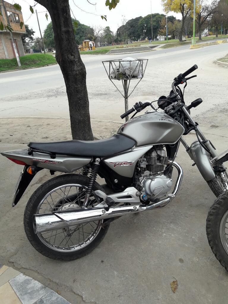 Vendo Moto Honda Cg 150 Exelente Estado