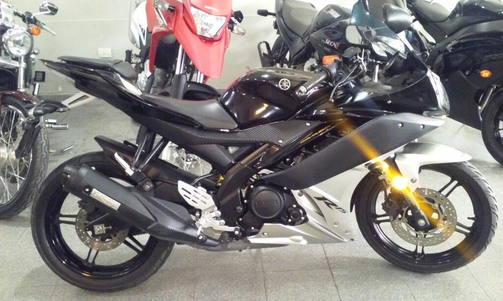 Yamaha R15 '2014'