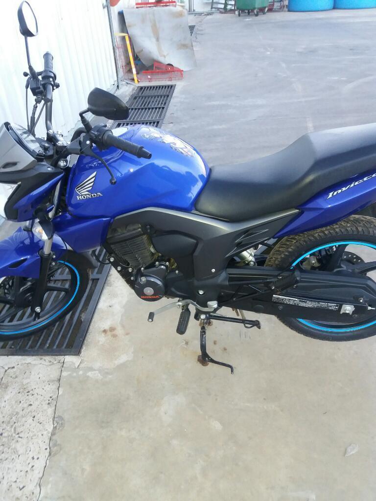 Vendo Honda Cb1 150 Casi Nueva 1750 Klm