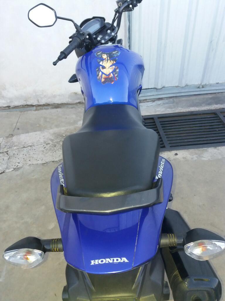 Vendo Honda Cb1 150 Casi Nueva 1750 Klm