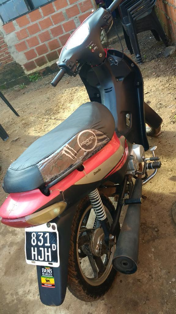 Zb Y Un Celu Moto G4