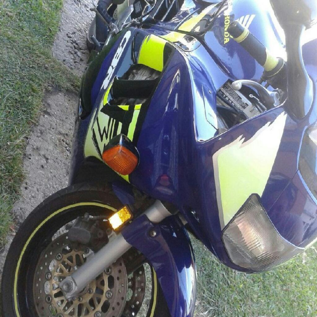 Impecable Cbr 600f3