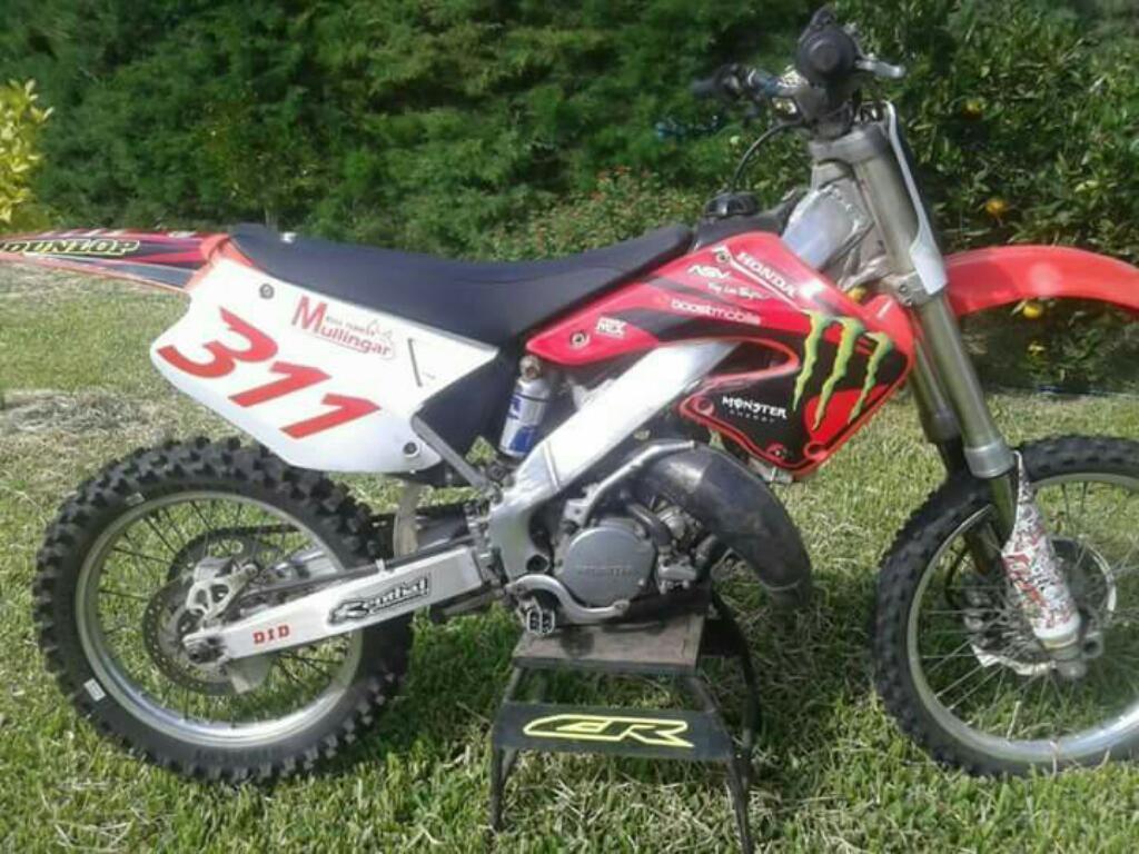 Cr 125 M 2000