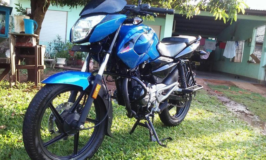 MOTO 135 CC BAJAJ ROUSER
