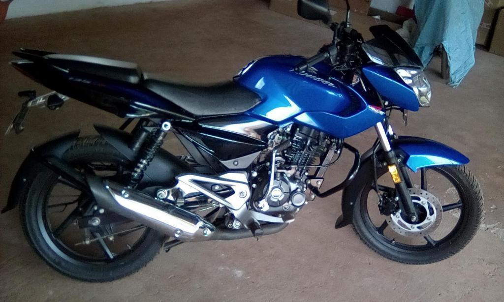 MOTO 135 CC BAJAJ ROUSER