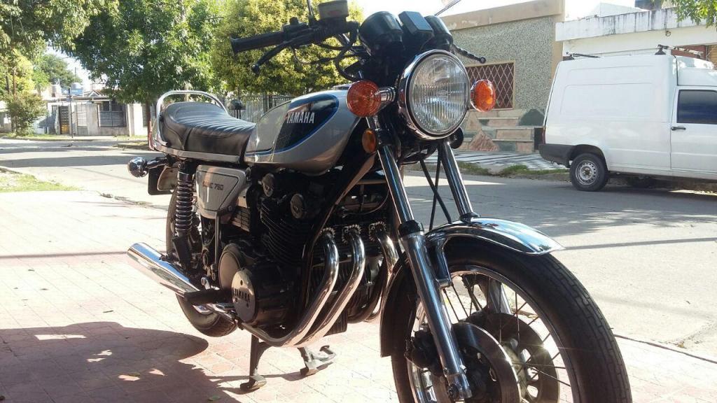 Vendo YAMAHA gx750 mod 1977