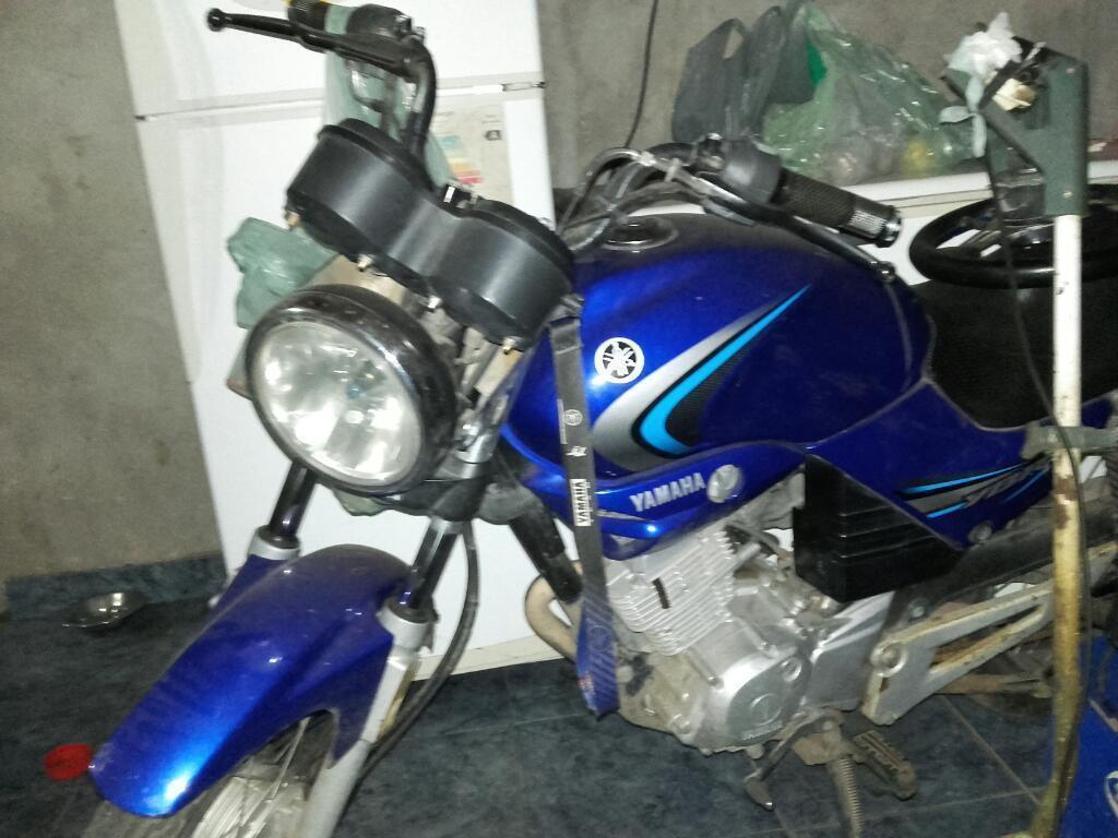 Vendo Yamaha Ybr M 2012 en 25mil