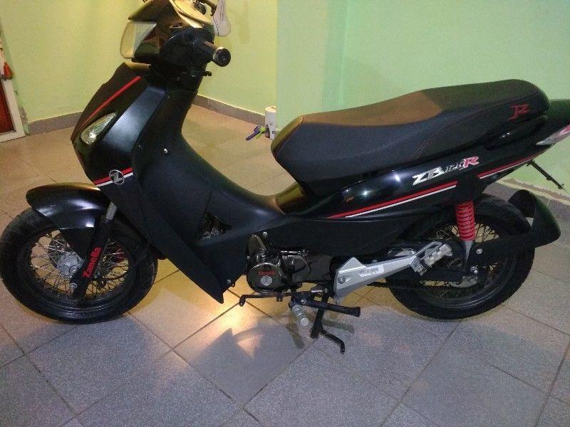 vendo o permuto Zanella ZB 125R