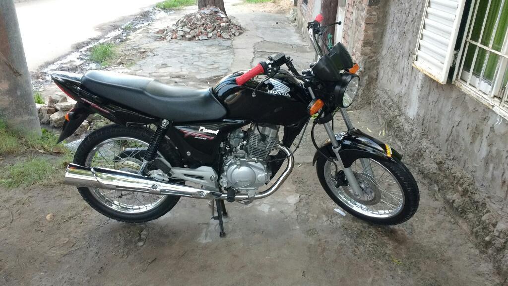 Vendo Cg Titan 150cc Motor Japón Libre M