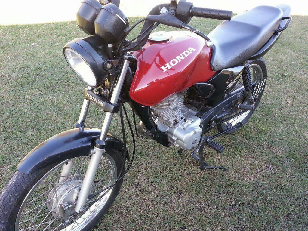 Honda Cg Vendo Fan Permuto..por Auto