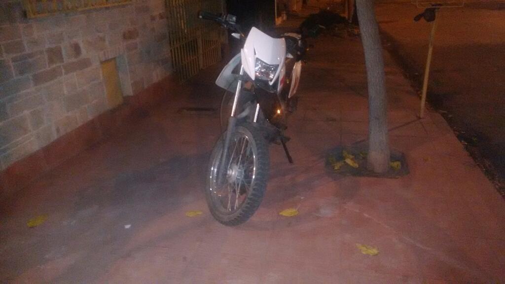 Vendo Moto