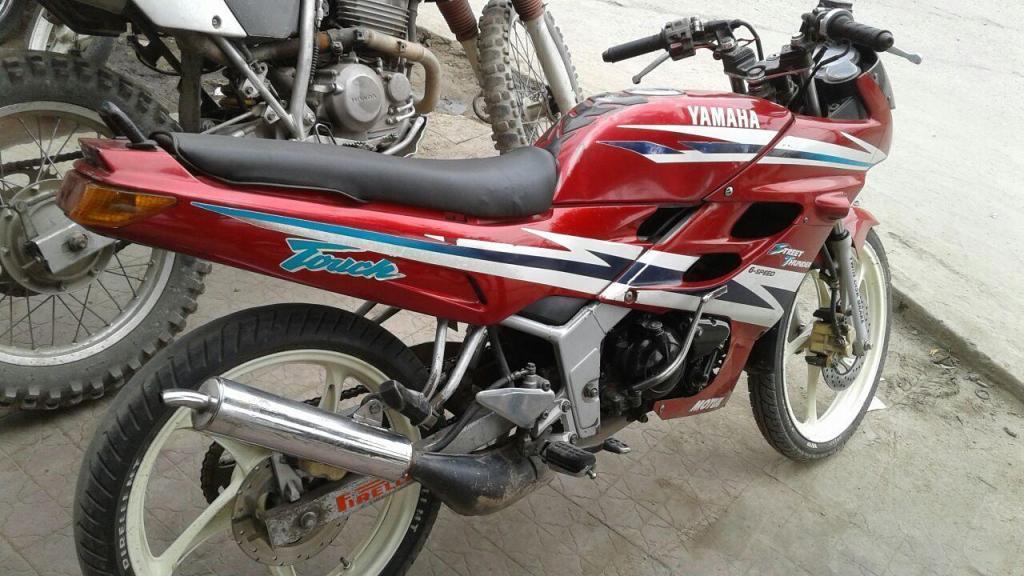 Vendo Yamaha Touch Plus 125cc2 tiemposMod.1999Exelente estado