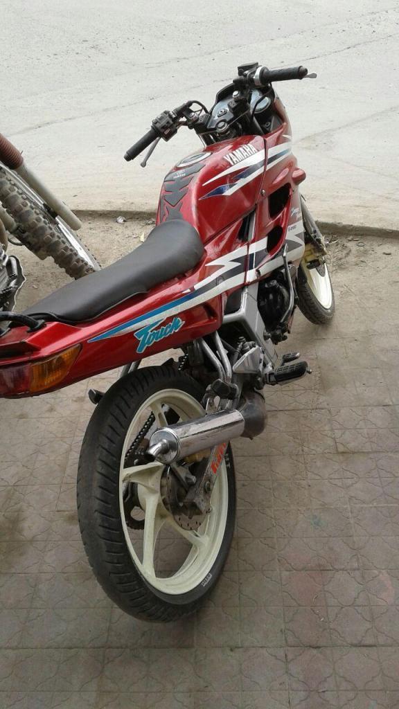 Vendo Yamaha Touch Plus 125cc2 tiemposMod.1999Exelente estado