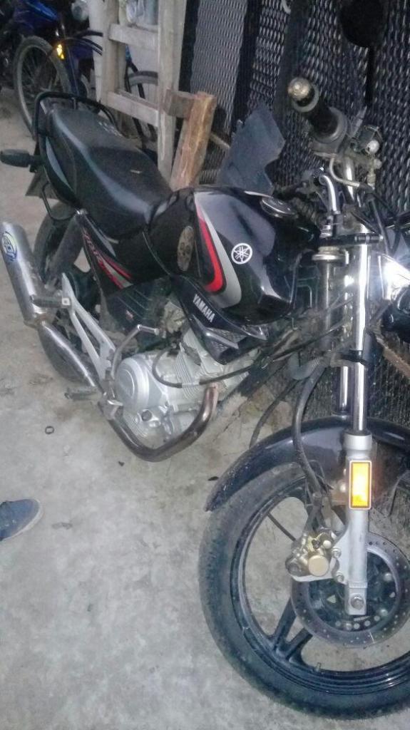 Vendo moto Ybr 125