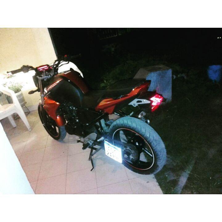 vendo yamaha fz urgente 2016 solo $35.000