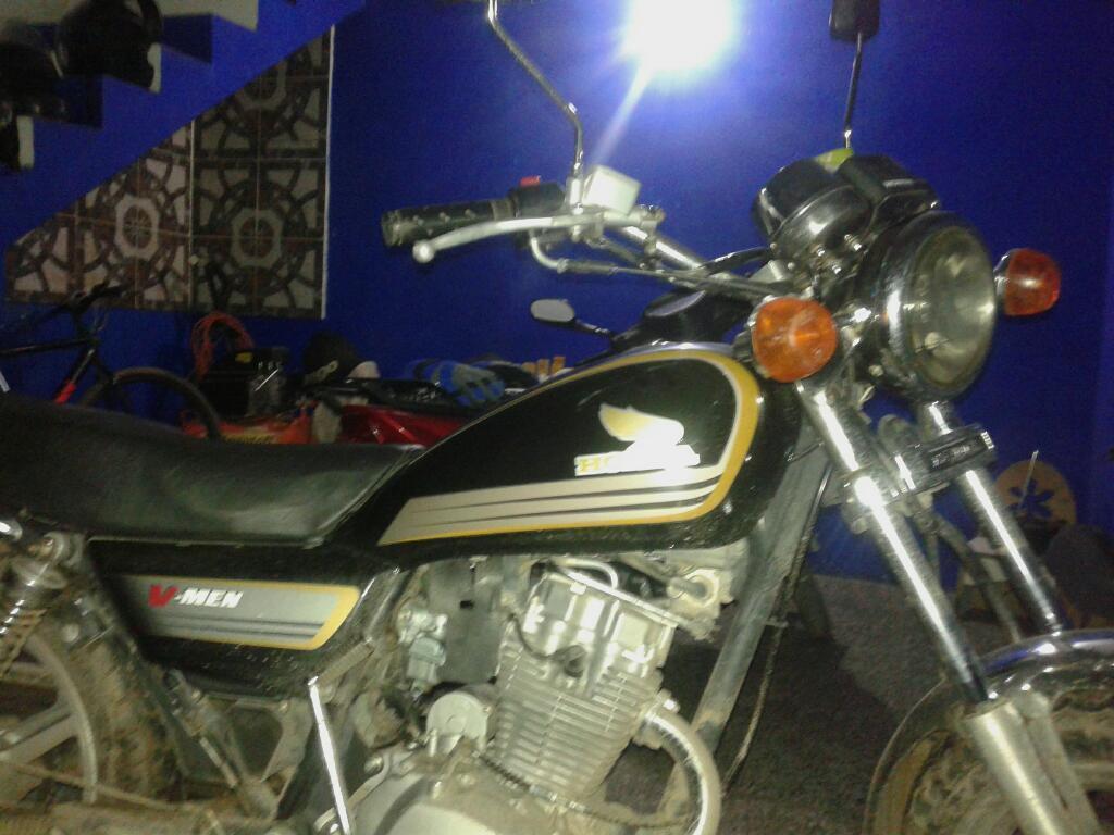 Permuvendo Honda Vmen What.3624046827