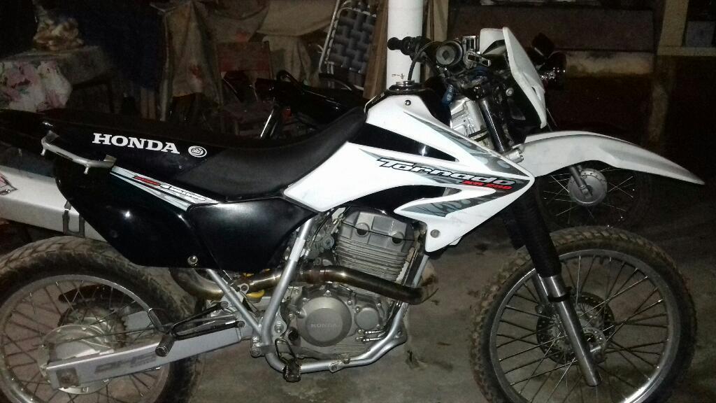 Vendo Honda Tornado