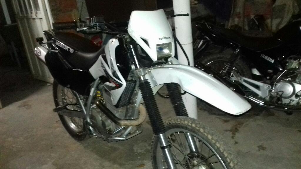 Vendo Honda Tornado