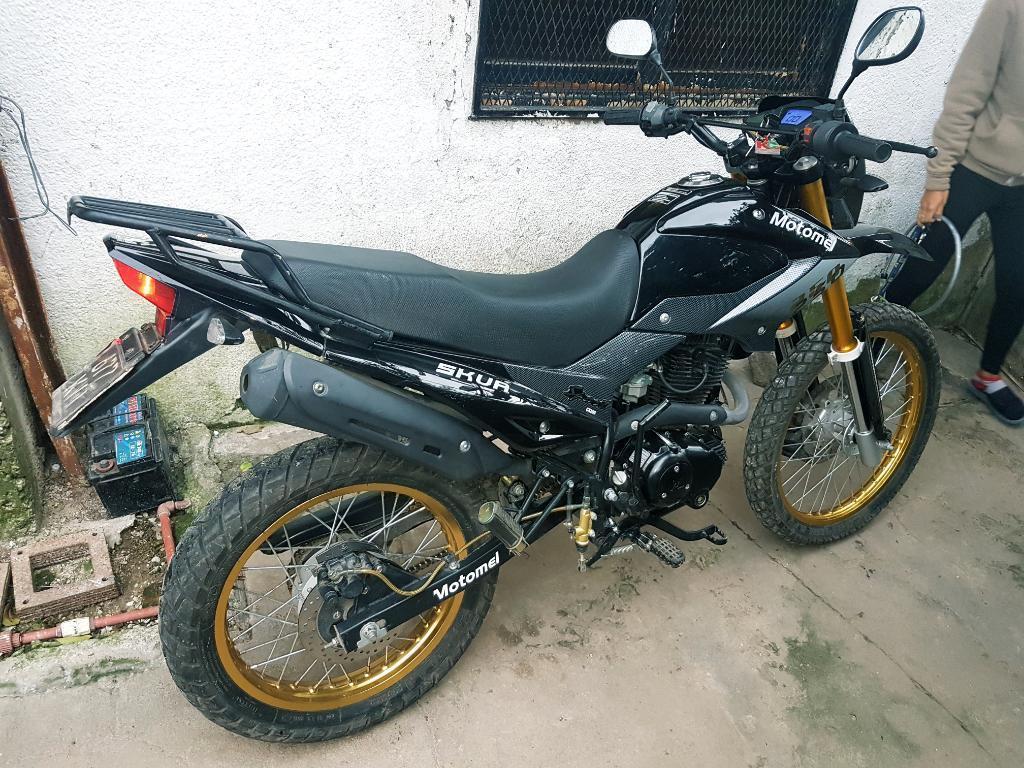 Skua 250 9200km Soy Titular Vendo