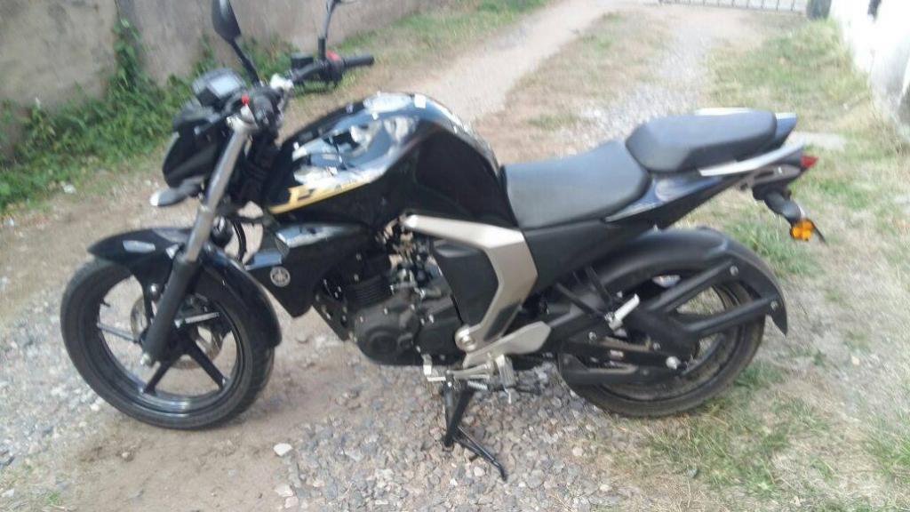 vendo yamaha fz160 2015 igual a nueva 1550 kms