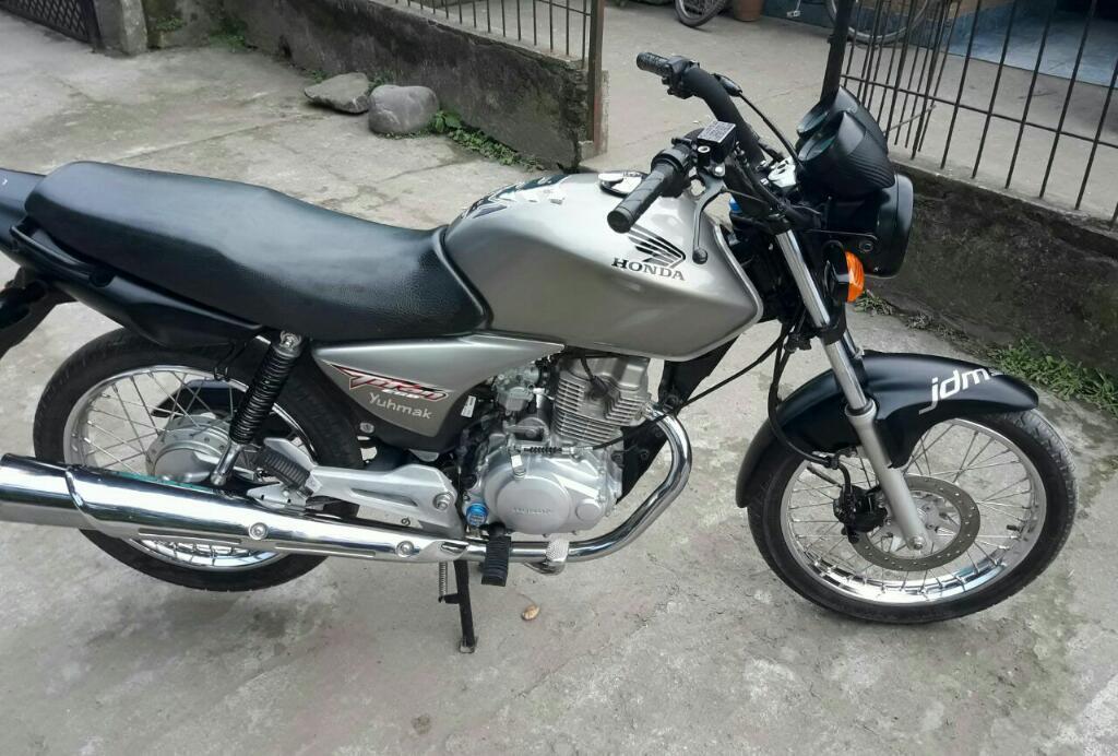 Vendo Cg 150 Modelo 2013 Exelente Estado