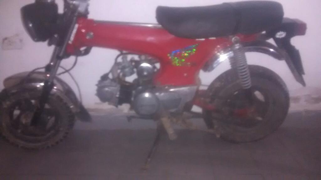 Vendo Honda Dax Anda Muy Bien