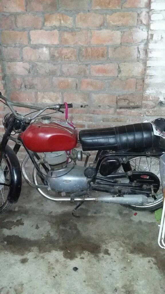 Permuto Gilera 150 Impecable