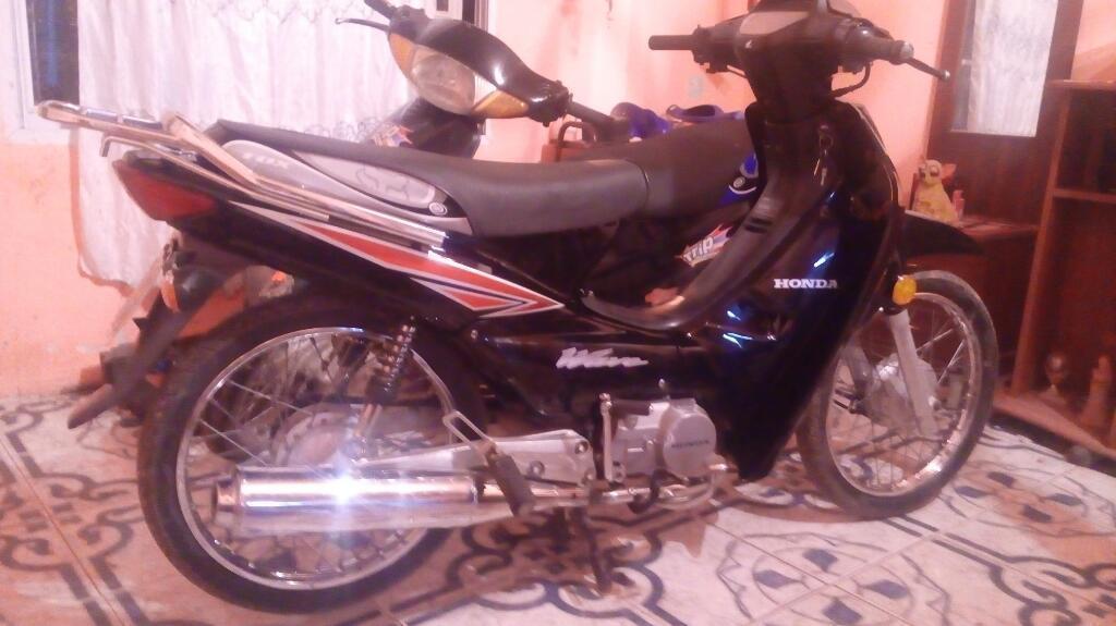 Vendo O Permuto Flamante Honda Wave