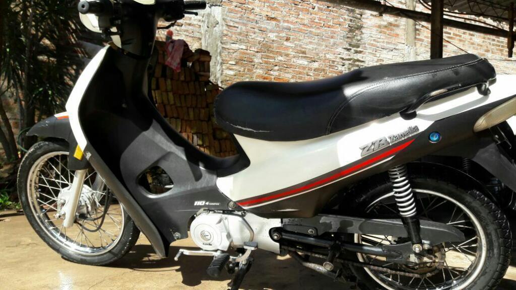 Vendo Zb Modelo 2015 con 9000 K O.pecabl
