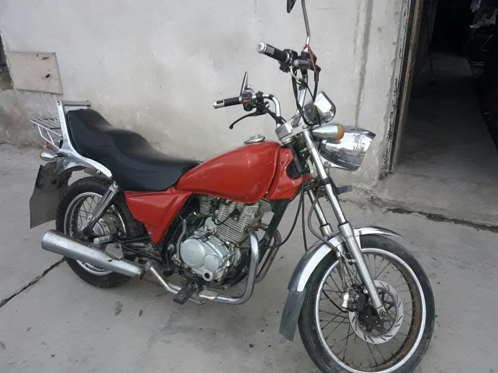 Vendo Motomel Custom a 1500