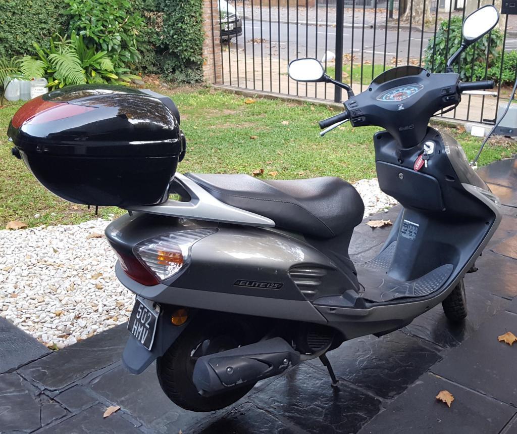 Honda ELITE 125 impecable lista para transferir permuto 1530974080