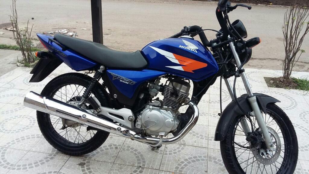 Vendo Cg 150 Lista para Trasferir