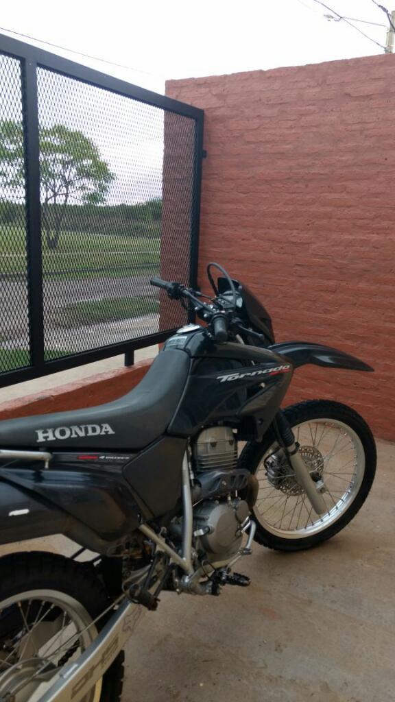 Vendo Tornado Modelo 2011