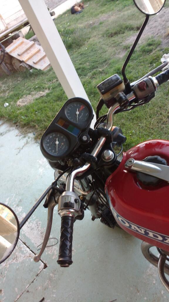 Vendo Moto Honda Cb400n Modelo 80 $85000