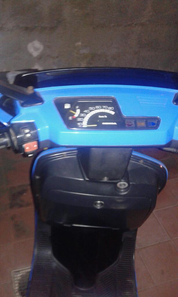 Honda Scooter Impecable Cel. 22356193444