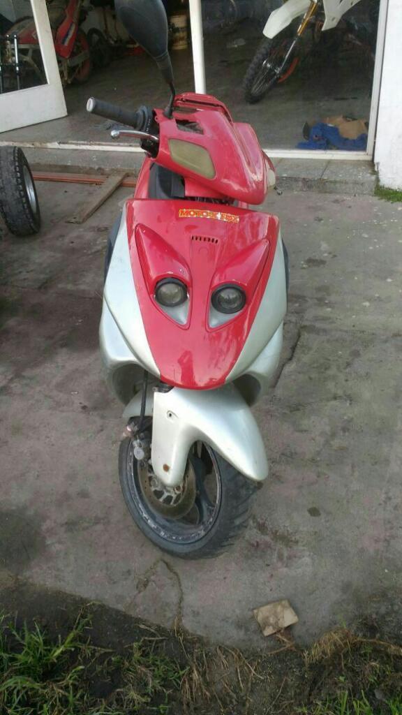 Motomel Scooter 150