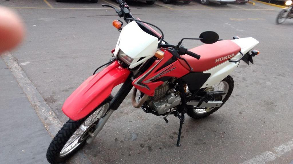 Vendo Honda Tornado 250cc Inmaculada