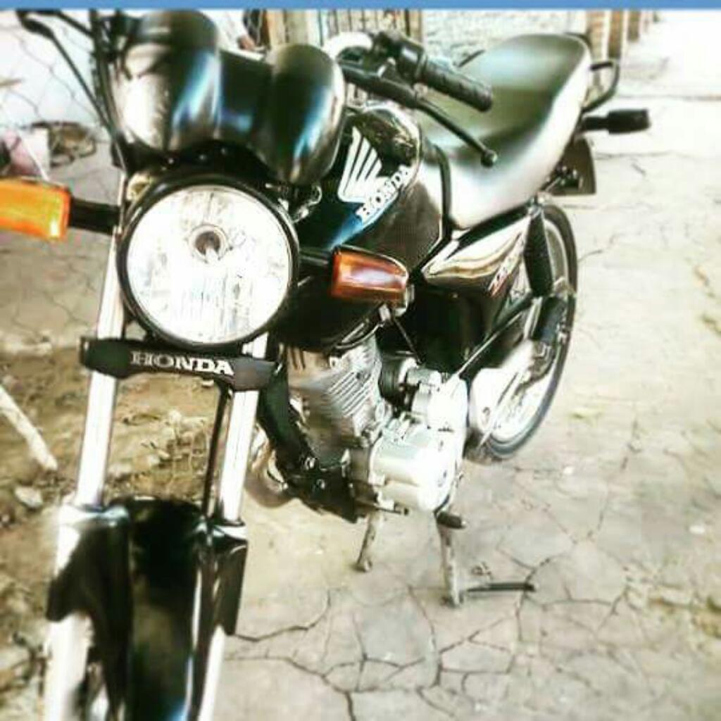 Vendo Moto Titan Cg