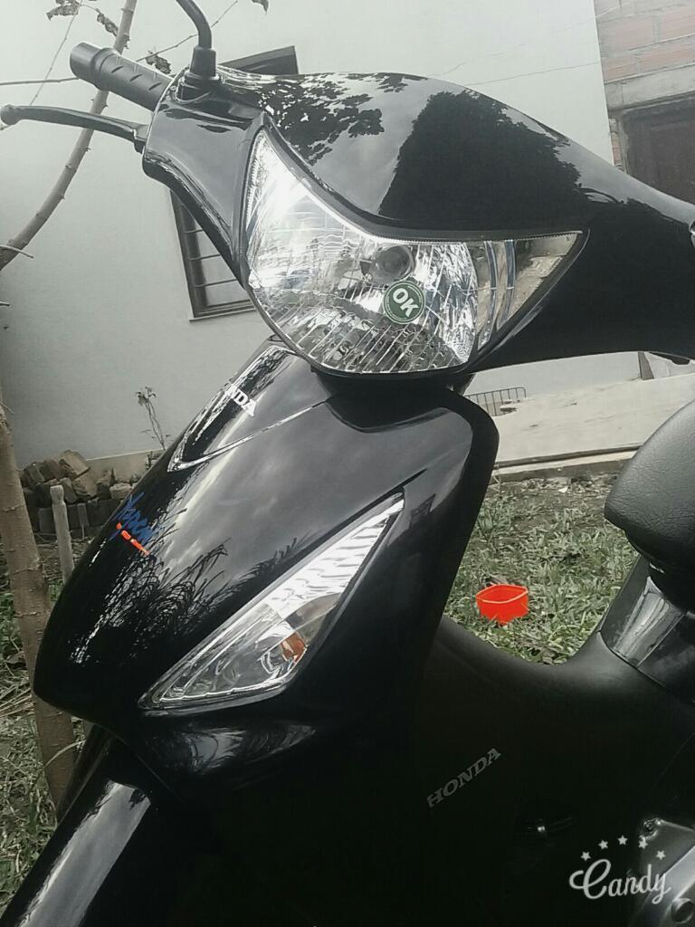 Honda Biz 125 2015