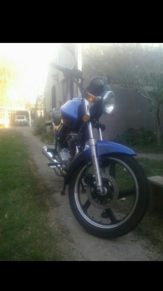 Vendo Corven Hunter 150. Unica Mano